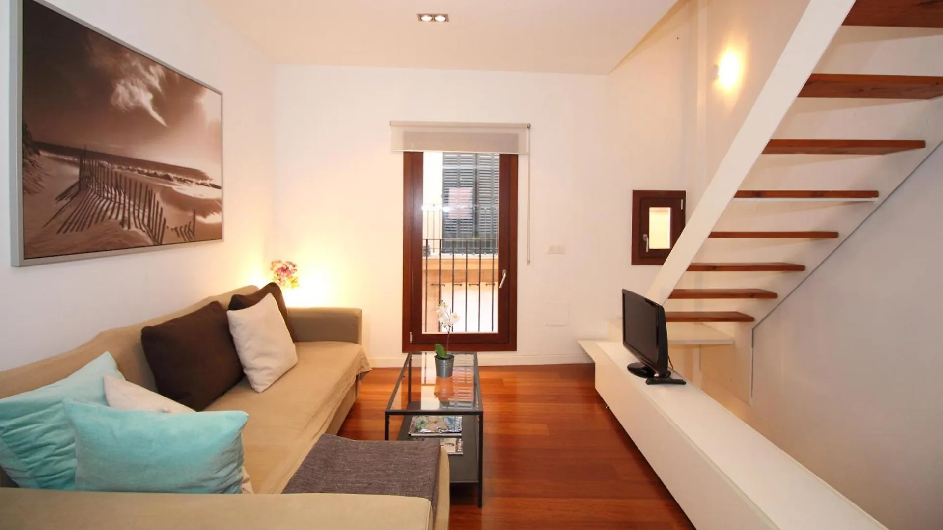 Missio Triplex House In Old Town Of Palma 빌라